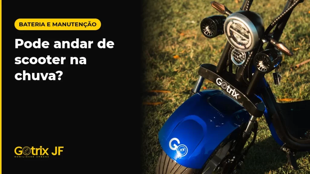 Roda dianteira e para-lama da scooter elétrica Gotrix X13 Plus azul sobre a grama